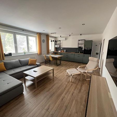 Elegantny Byt V Srdci Mesta Trenčín 외부 사진